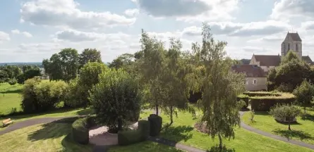 Résidence : Korian Reine-Mathilde