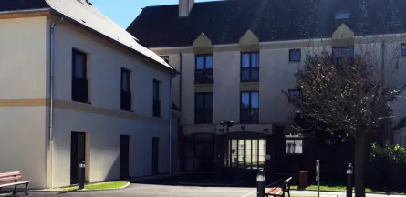 Résidence : EHPAD Saint-Corneil