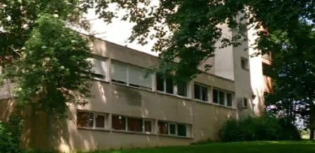 Résidence : Résidence de Verneuil