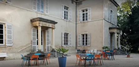 Résidence : EHPAD Chateau de Charréconduit