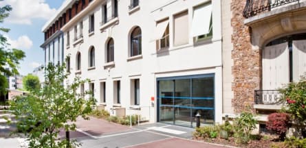 Résidence : Ephad Maison Soins et Repos