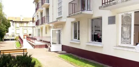 Résidence : Residence d'Eglantine