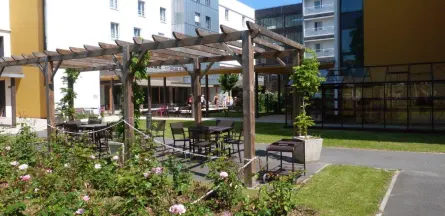 Résidence : Maison de Retraite Intercommunale Hector Malot