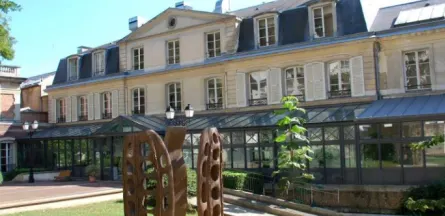 Résidence : EHPAD Maison Nationale des Artistes