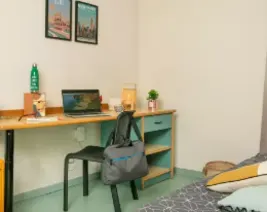 Résidence : Residence Paul Claudel