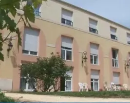 Résidence : La Claire Fontaine