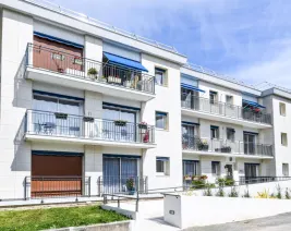 Résidence : Residence Services Carina