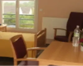 Résidence : Maison de Retraite Louise Michel