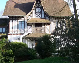 Résidence : L'oustal