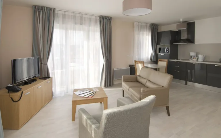 Image Résidence - 3 : Le Jardin Fleuri