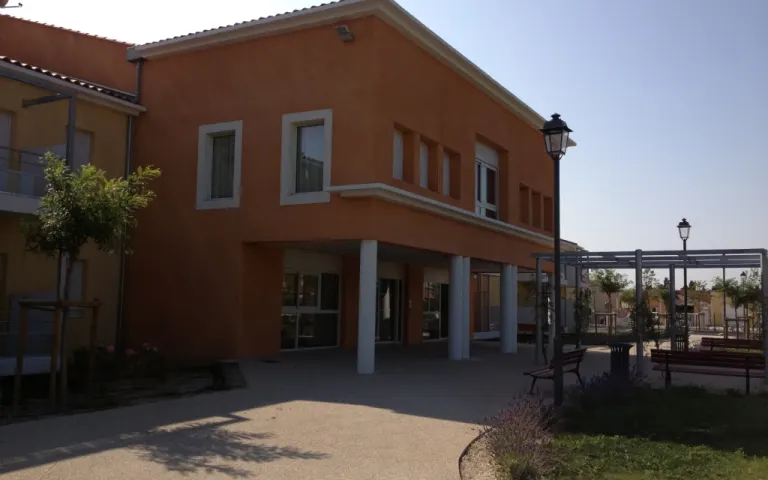 Image Résidence - 4 : L'arlésienne