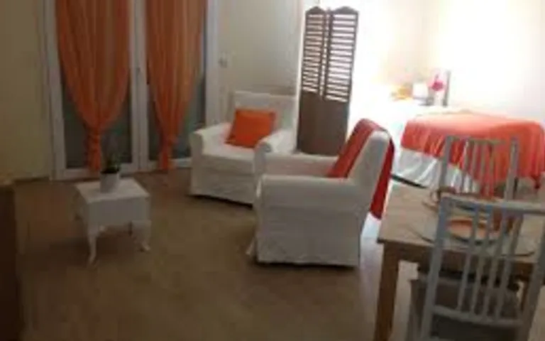 Image Résidence - 3 : L'arlésienne