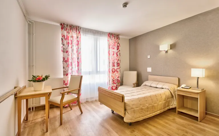 Image Résidence - 1 : Résidence EHPAD République-Dames