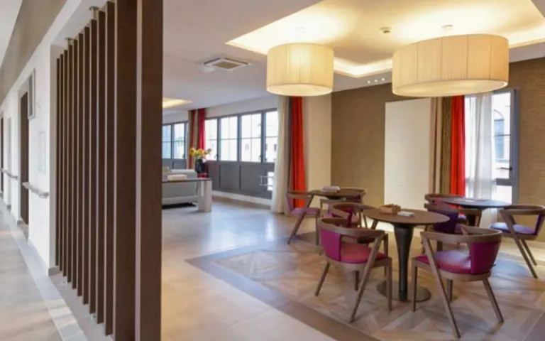 Image Résidence - 4 : Le Voltaire