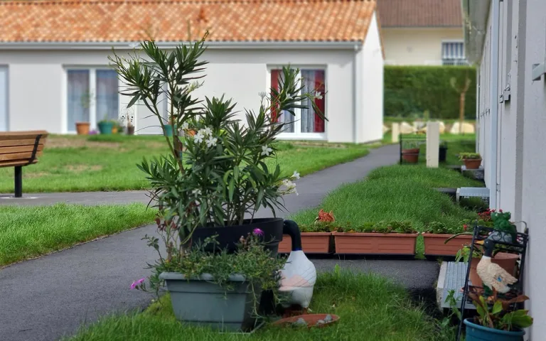 Image Résidence - 4 : Beguinage les Jardins de la Tour