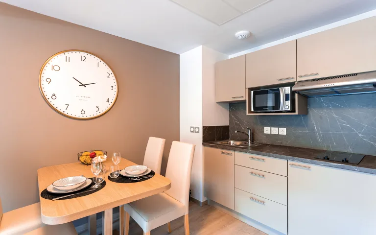 Image Résidence - 4 : Le Puy des Olivines