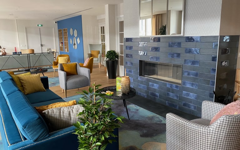 Image Résidence - 2 : Nohée Issy-Les-Moulineaux Médiathèque