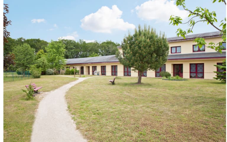 Image Résidence - 2 : EHPAD le Clos d'émise