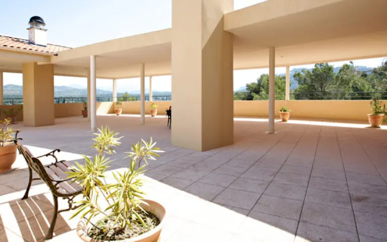 Image Résidence - 4 : Le Domaine de la Source