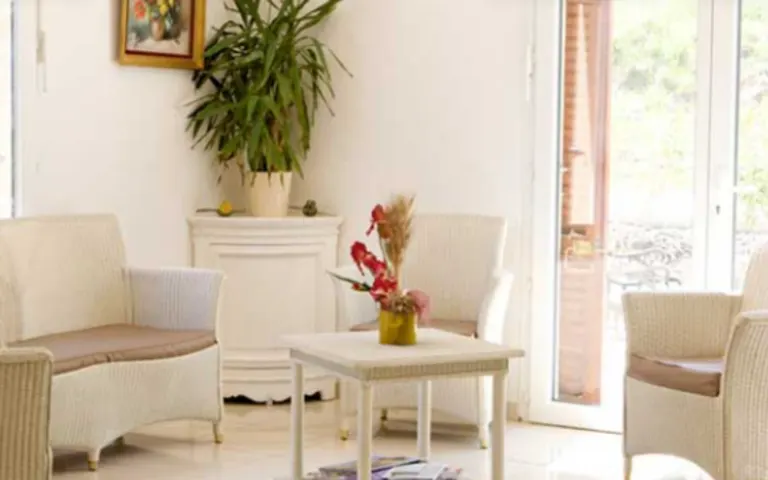 Image Résidence - 3 : Le Domaine de la Source