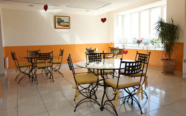 Image Résidence - 1 : Le Domaine de la Source