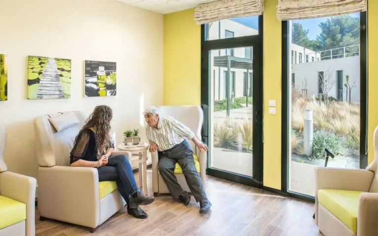 Image Résidence - 2 : Korian les Restanques