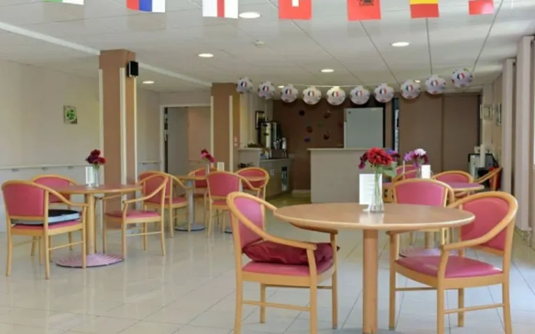 Image Résidence - 2 : Residence Marignane - Résidence les Grands Pins