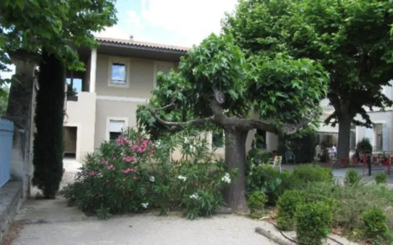 Image Résidence - 4 : EHPAD Public Vallée des Baux