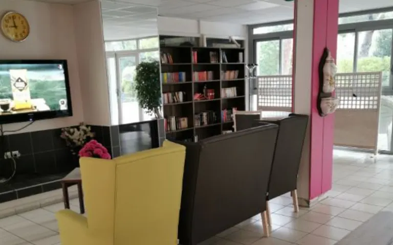 Image Résidence - 2 : EHPAD le Rayon de Soleil