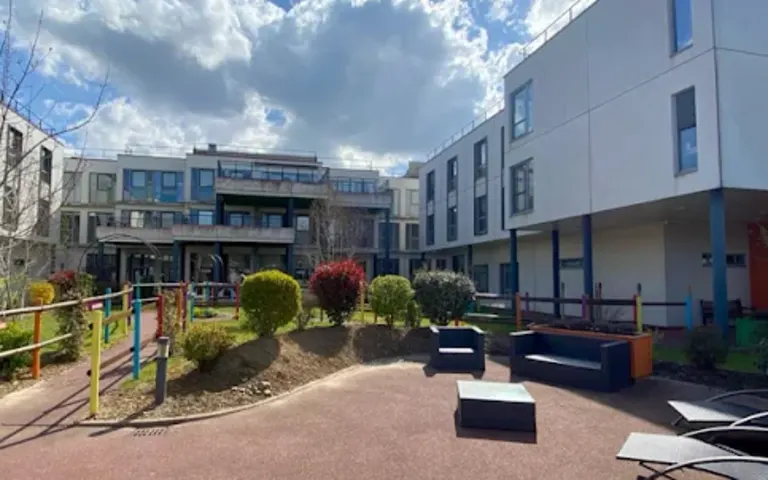 Image Résidence - 1 : La Maison du Coudrier