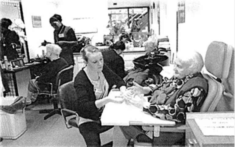 Image Résidence - 1 : EHPAD Val de Brion