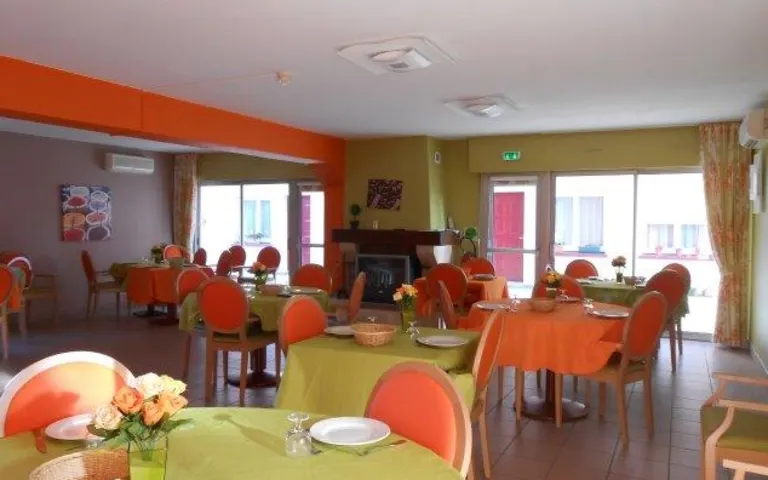 Image Résidence - 1 : Korian les Roses du Bassin