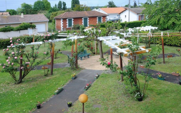 Image Résidence - 2 : Korian les Roses du Bassin