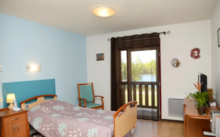 Image Résidence - 2 : EHPAD le Lac de Calot