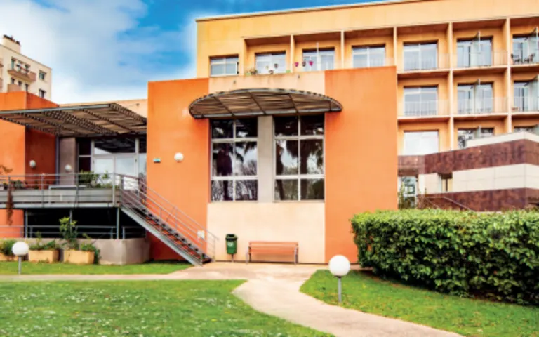 Image Résidence - 2 : EHPAD les Jardins de Badones