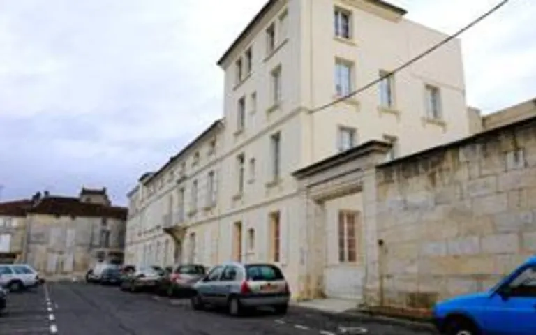 Image Résidence - 1 : Residence Medicalisee Cos Sainte-Marthe de Cognac