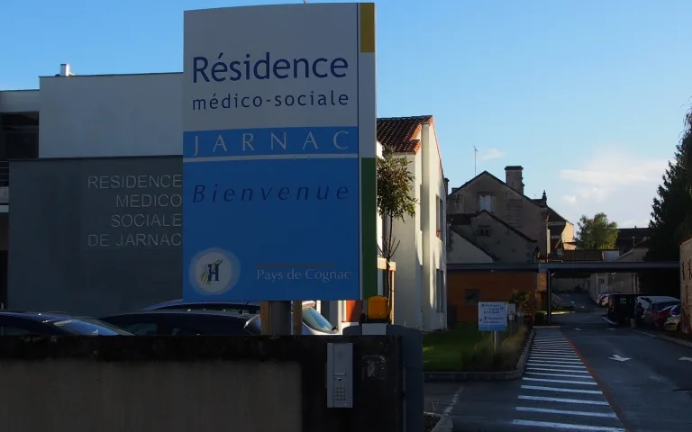 Image Résidence - 3 : EHPAD - Ch Cognac