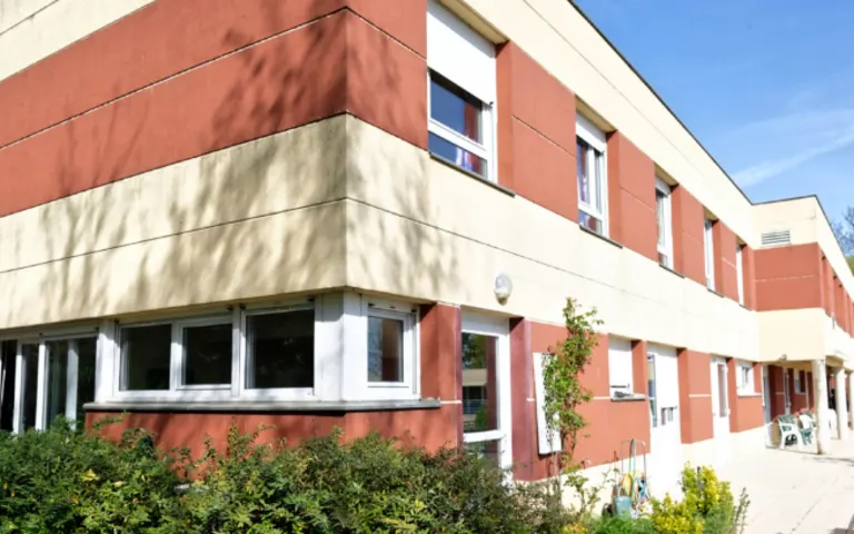 Image Résidence - 1 : EHPAD de l'Association de Villepinte du Château d'Ay