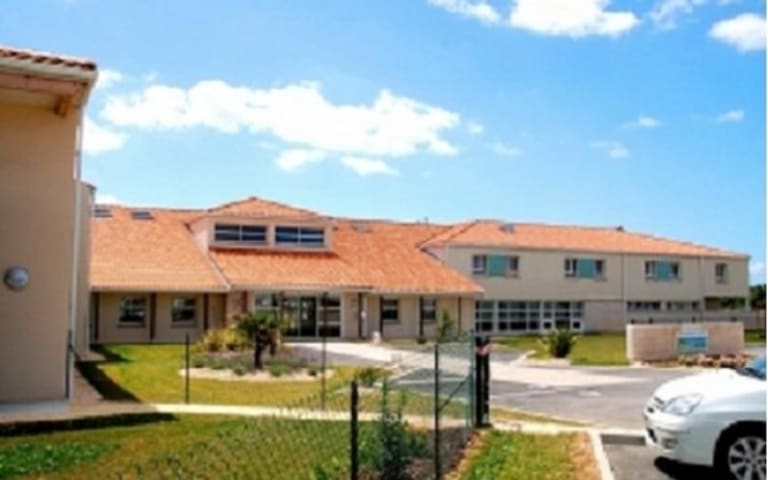 Image Résidence - 2 : EHPAD les Petites Vignes