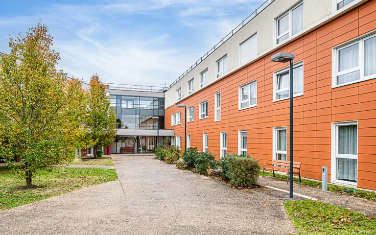 Image Résidence - 4 : Korian la Reine Blanche