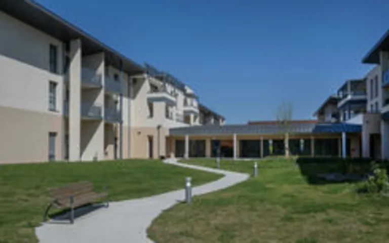 Image Résidence - 3 : Les Demoiselles