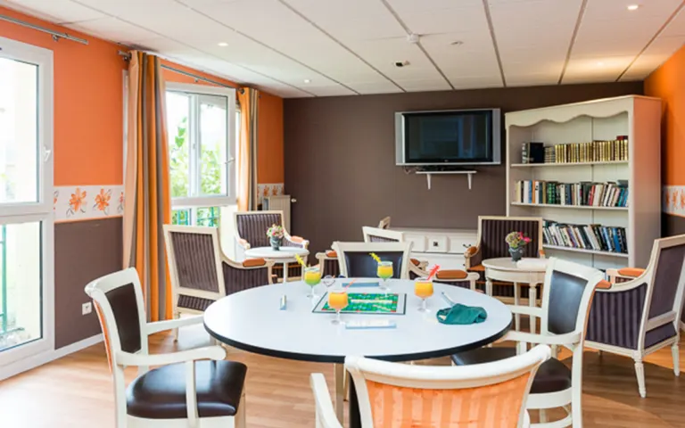 Image Résidence - 2 : La Fontaine Medicis A Gouvieux