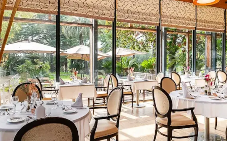 Image Résidence - 4 : Château des Ollieres