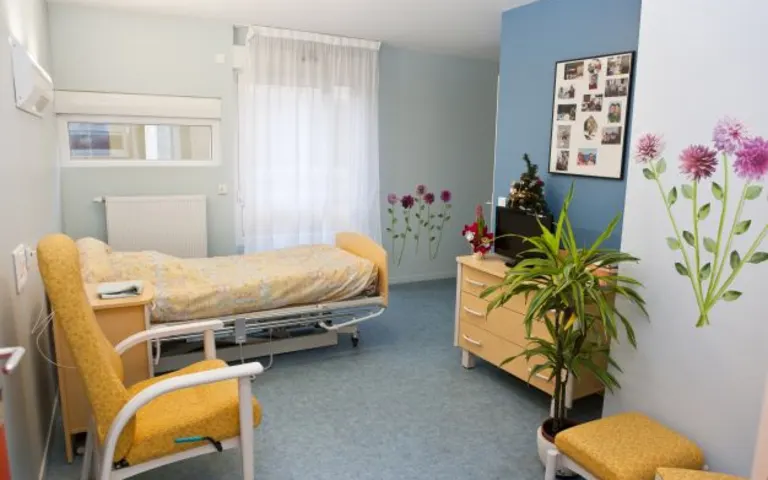 Image Résidence - 2 : EHPAD la Compassion Beauvais