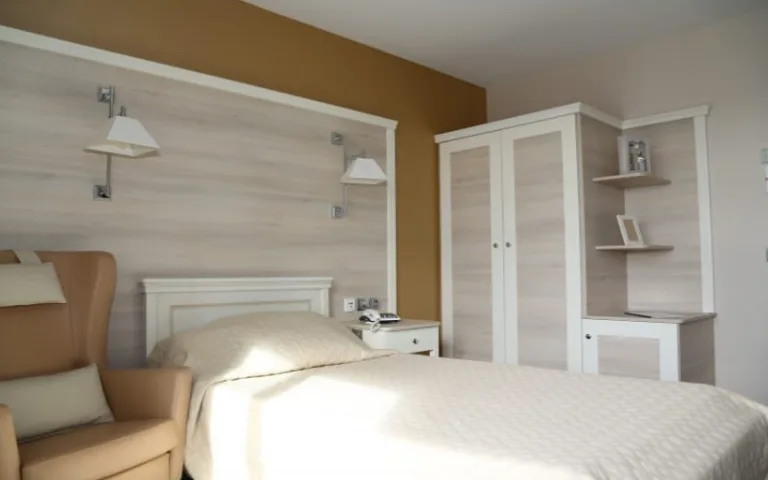 Image Résidence - 1 : Les Oliviers de Saint Laurent