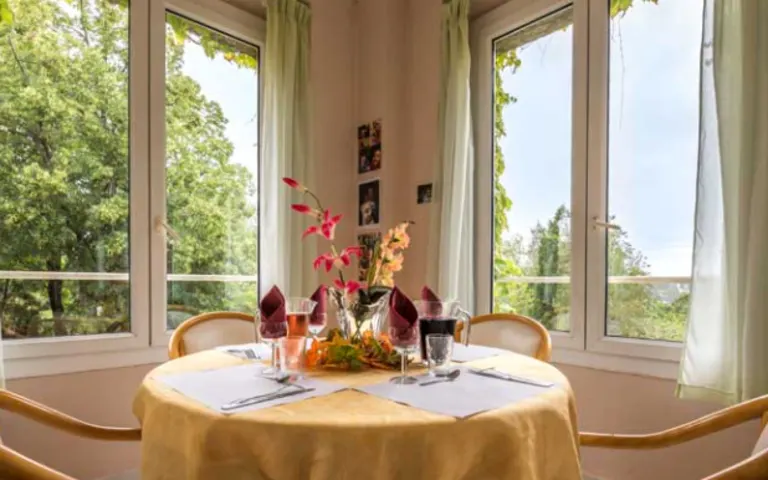 Image Résidence - 2 : EHPAD le Domaine de la Charlotte