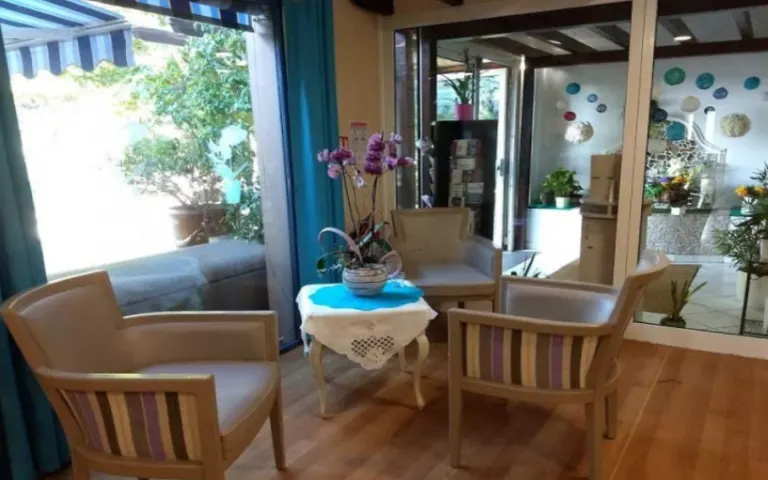 Image Résidence - 2 : La Maison Bleue