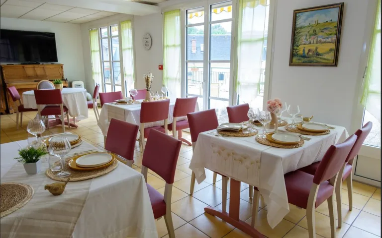 Image Résidence - 1 : EHPAD Residence du Val d'Auron