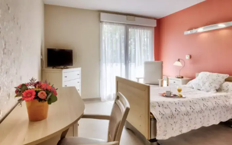 Image Résidence - 1 : EHPAD la Combe Saint-Victor