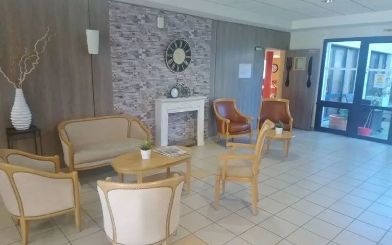 Image Résidence - 1 : Residence les 4 Fontaines